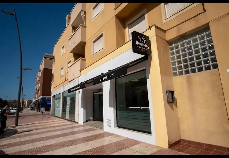 شقة Piso Luminoso Cerca De La Playa روكيتاس ذي مار 0*,  إسبانيا